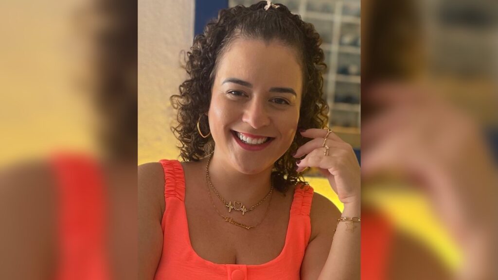 Vanessa Ribeiro é formada em Enfermagem, além de intensivista, emergencista e nefrologista, especialista em Gestão dos Serviços de Saúde